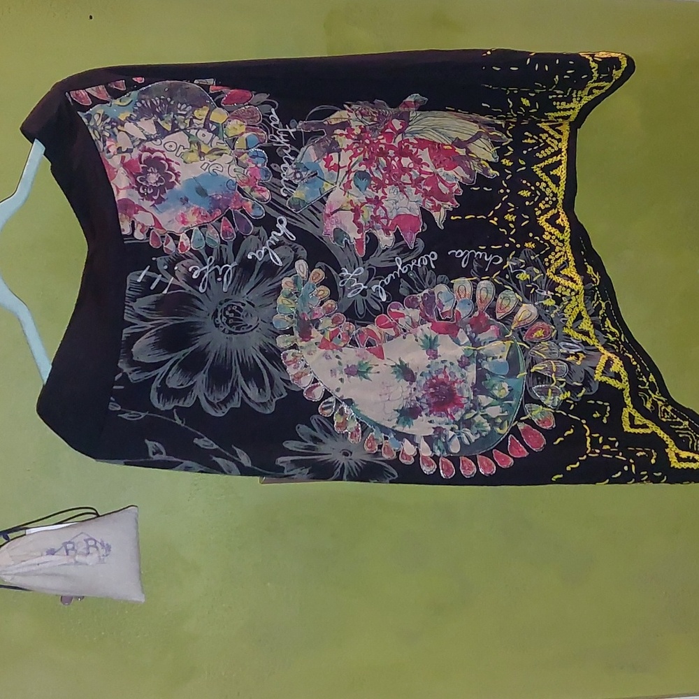 Desigual skirt sz L